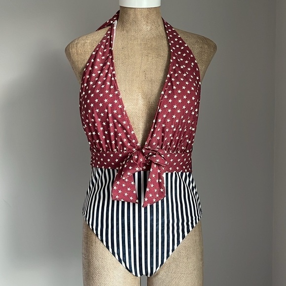 WEWOREWHAT Brooklyn Halter One Piece Bathing Suit Swimsuit Large NEW! - Picture 4 of 9